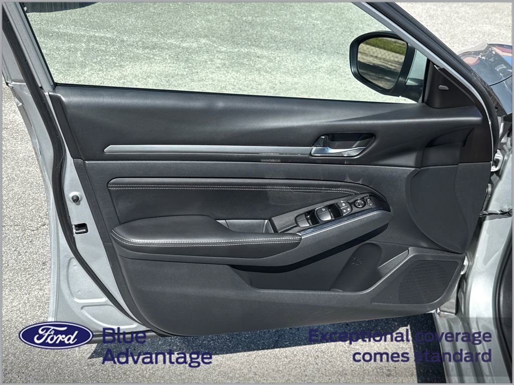 Used 2021 Nissan Altima 2.5 SV FWD image 12