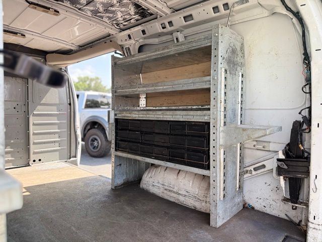 Used 2019 GMC Savana 3500 w/ Driver Convenience Package RWD image 30