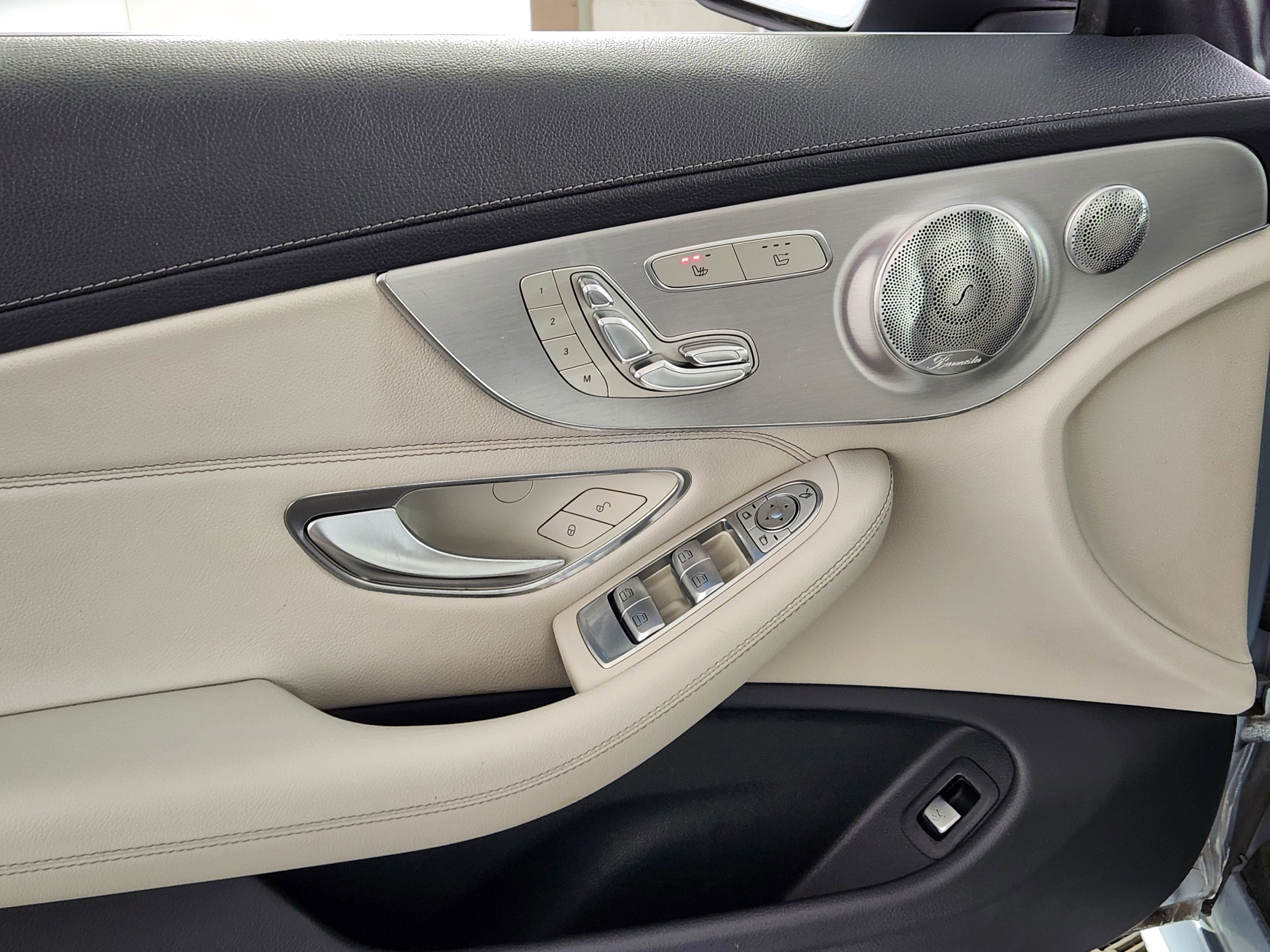 Used 2017 Mercedes-Benz C 300 4MATIC Cabriolet image 16