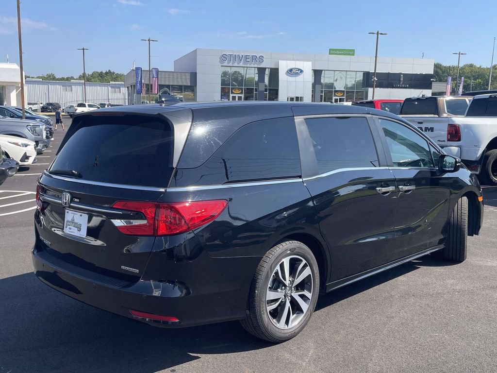 Used 2022 Honda Odyssey Touring image 3