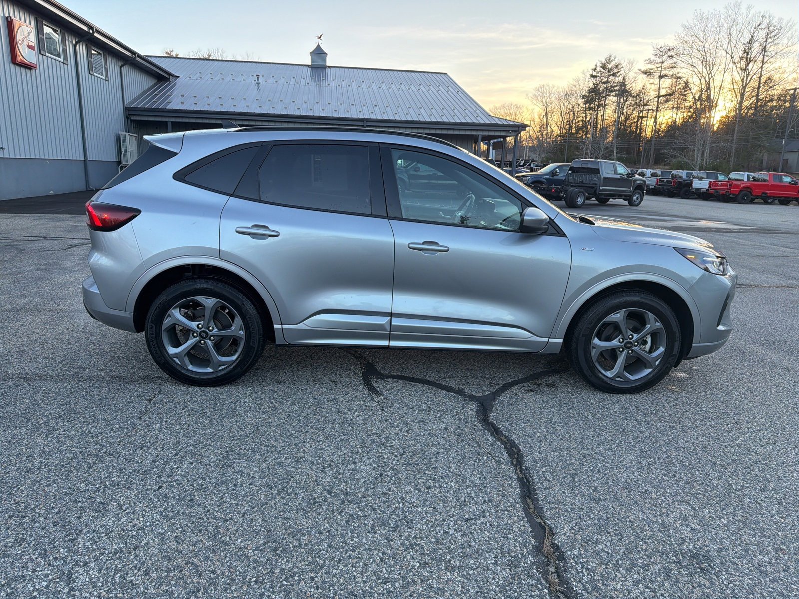 Certified 2023 Ford Escape ST-Line Select w/ Tech Pack #1 image 9