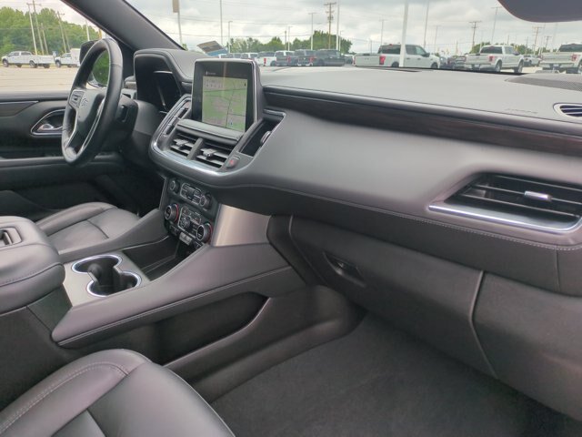 Used 2023 Chevrolet Tahoe Z71 w/ Luxury Package AWD/4WD image 39