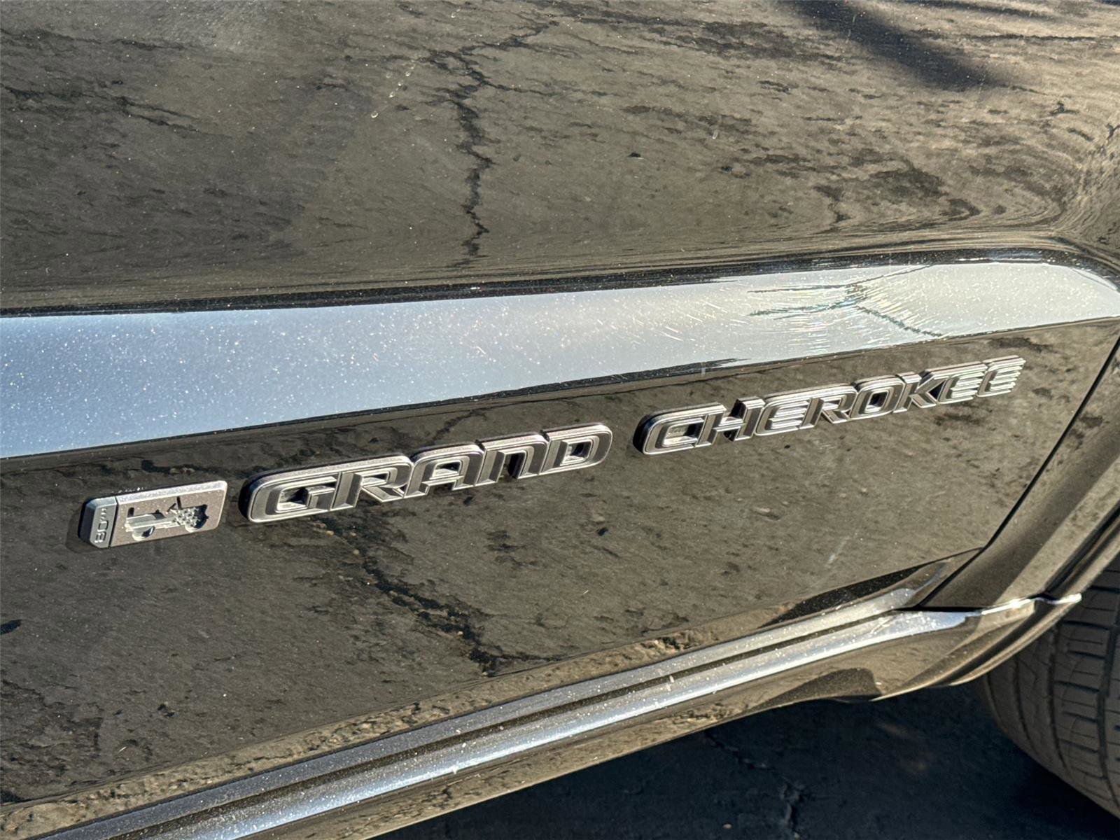 Used 2021 Jeep Grand Cherokee Limited w/ Quick Order Package 28K 80th image 11