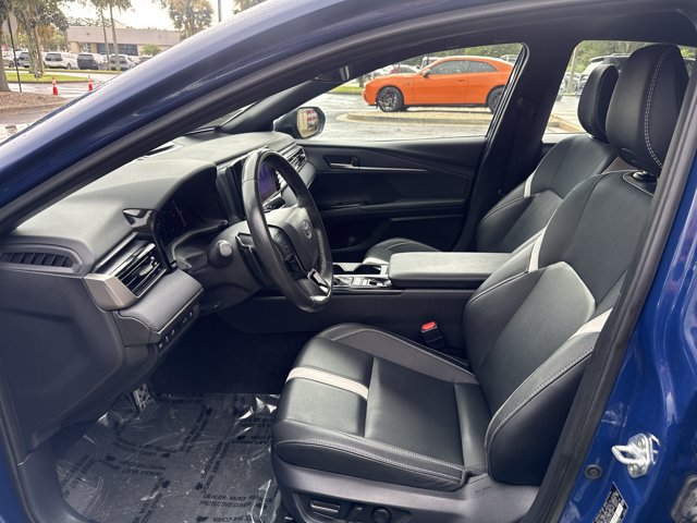 Used 2025 Toyota Camry SE FWD image 13