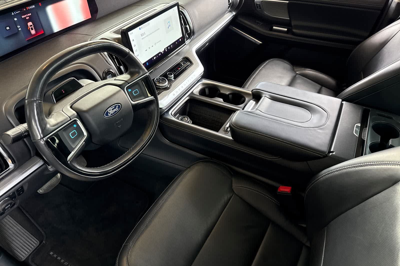 Certified 2025 Ford Expedition Max Platinum AWD/4WD image 11