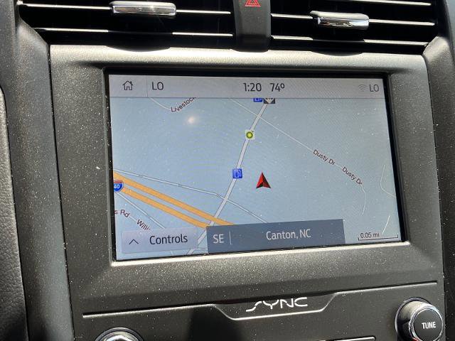 Certified 2019 Ford Fusion SE w/ Equipment Group 151A FWD image 10