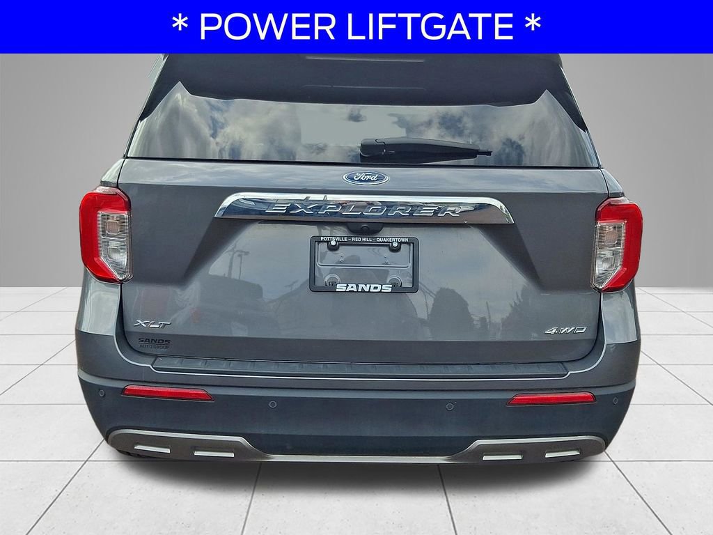 Certified 2023 Ford Explorer XLT w/ Equipment Group 202A AWD/4WD image 4