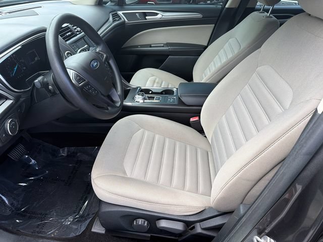 Certified 2018 Ford Fusion S FWD image 9