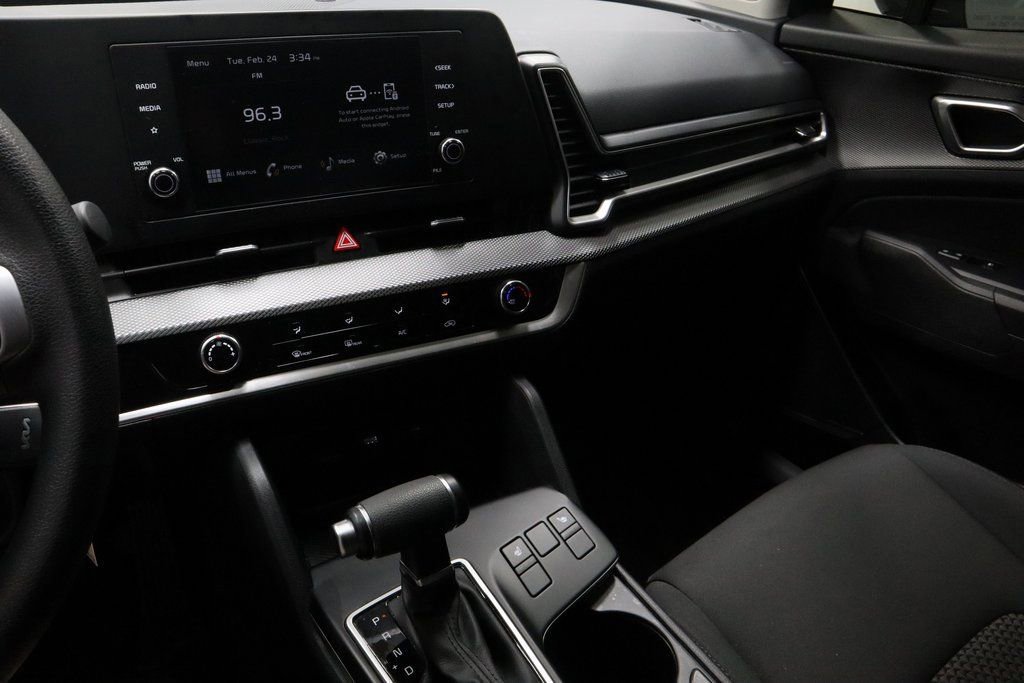 Used 2023 Kia Sportage LX image 31
