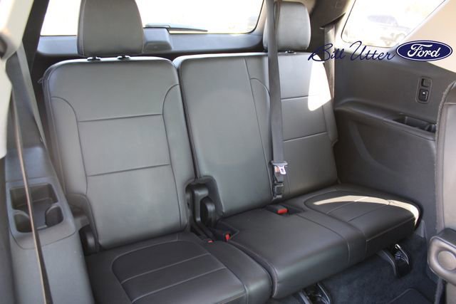 Used 2021 Chevrolet Traverse Premier w/ Redline Edition image 14