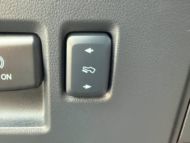 Certified 2025 Ford F150 Lariat AWD/4WD image 24