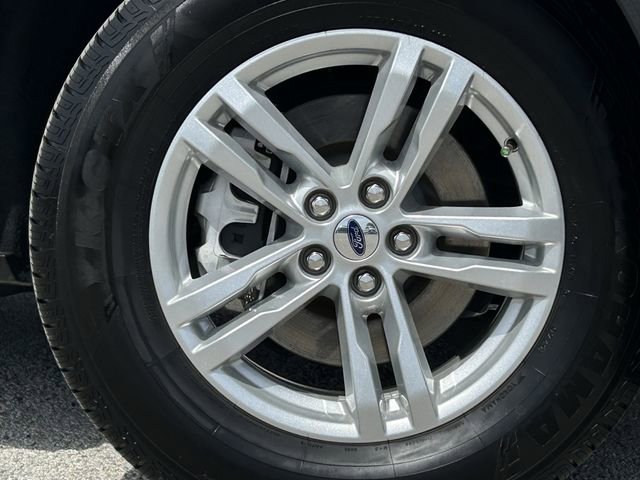 Certified 2022 Ford Explorer XLT image 10