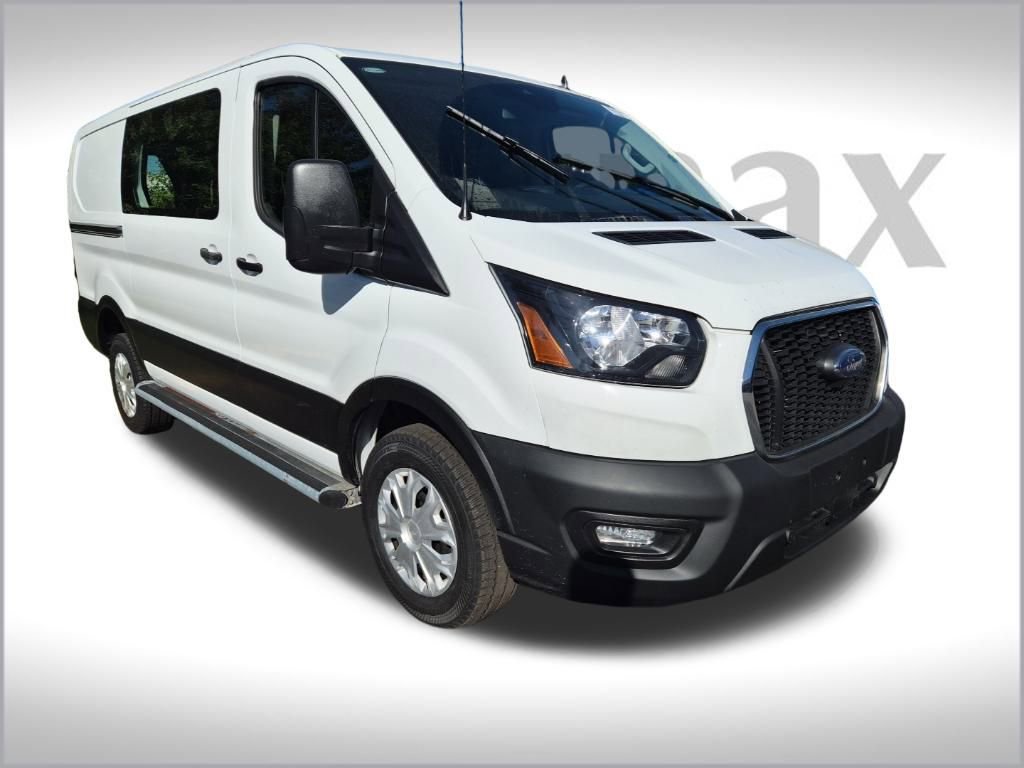 Certified 2024 Ford Transit 250 Low Roof w/ Exterior Upgrade Package image 32