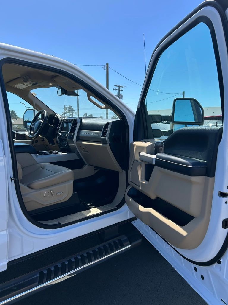 Certified 2019 Ford F250 Lariat w/ Lariat Ultimate Package AWD/4WD image 24