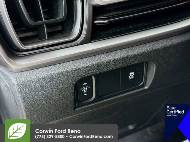 Used 2025 Kia Sorento S AWD/4WD image 14