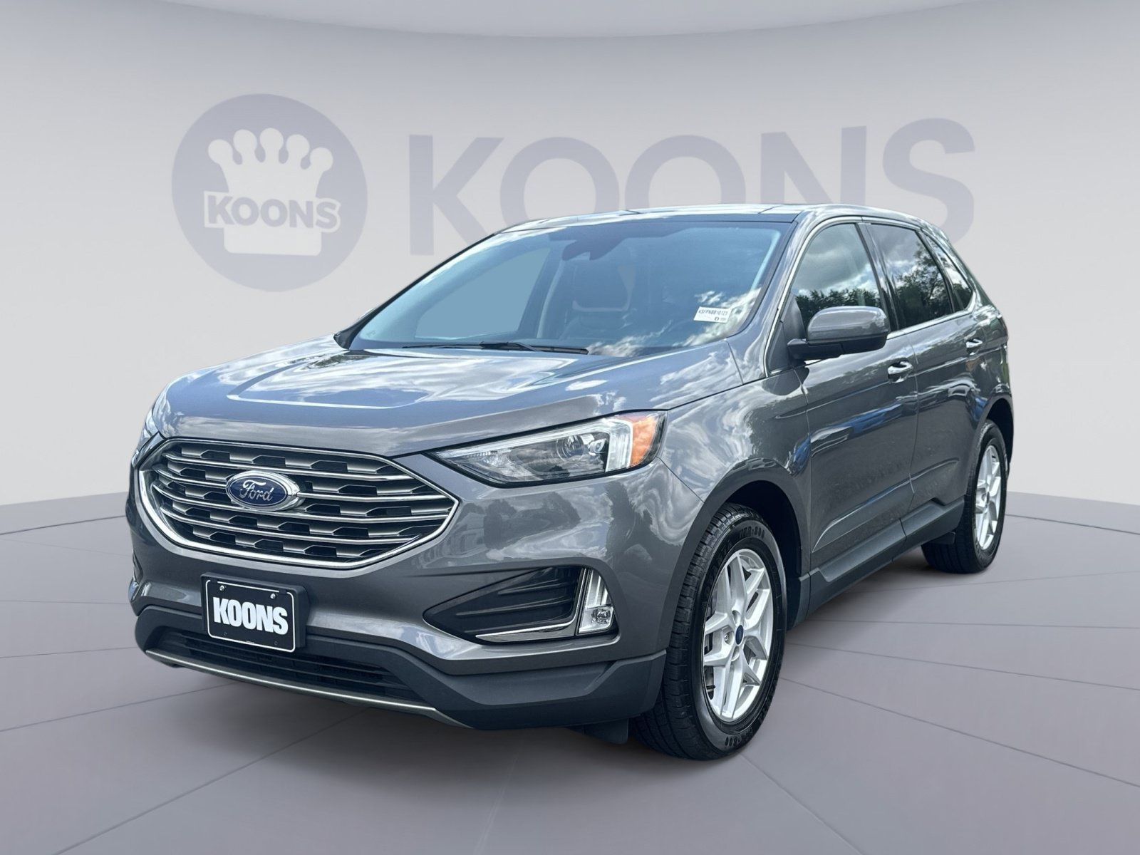 Certified 2022 Ford Edge SEL w/ Convenience Package