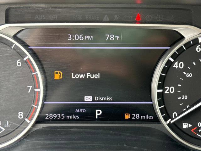 Used 2023 Nissan Rogue SV AWD/4WD image 22