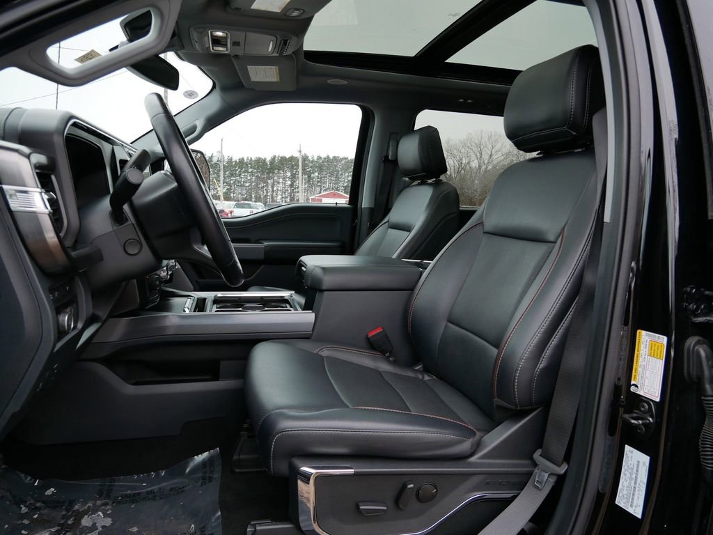 Certified 2024 Ford F450 Lariat w/ Lariat Ultimate Package AWD/4WD image 17
