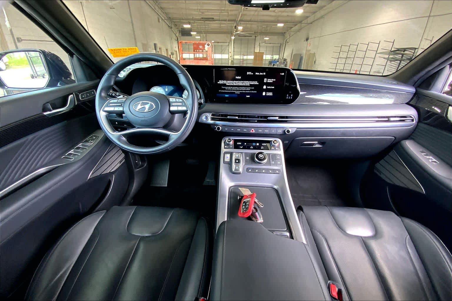 Used 2023 Hyundai Palisade Calligraphy FWD image 15
