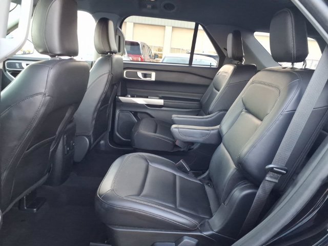 Certified 2023 Ford Explorer XLT w/ Equipment Group 202A AWD/4WD image 11