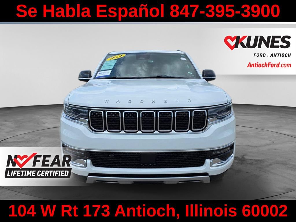 Used 2024 Jeep Wagoneer L Series II w/ Flexible Seating Group AWD/4WD image 2