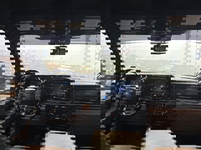 Certified 2023 Ford F250 Lariat w/ FX4 Off-Road Package image 13