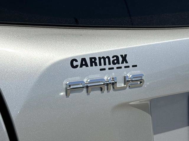 Used 2017 Toyota Prius One image 25