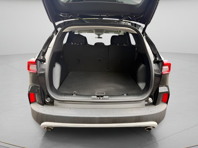 Certified 2023 Ford Escape Active AWD/4WD image 12