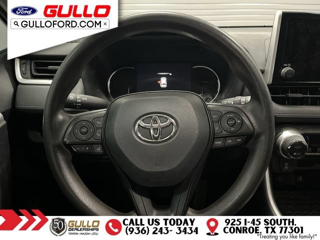 Used 2024 Toyota RAV4 XLE FWD image 12