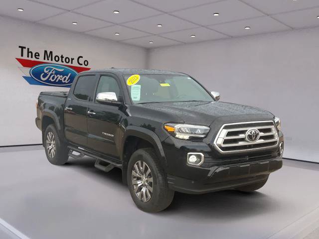 Used 2022 Toyota Tacoma Limited AWD/4WD image 3