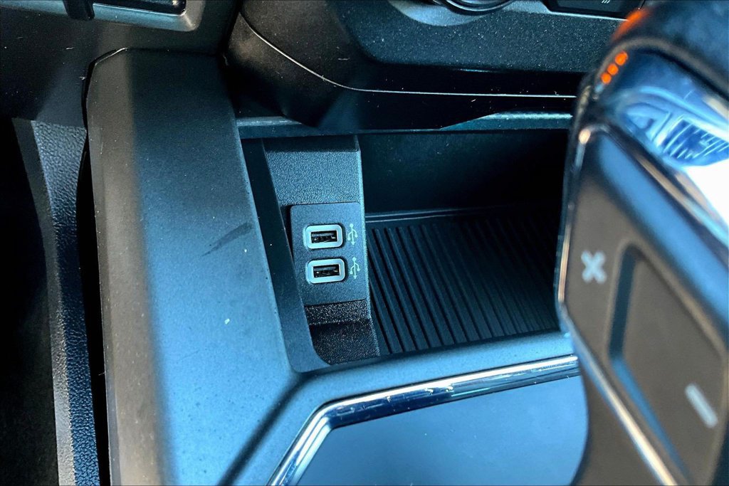 Certified 2019 Ford F150 XLT w/ Equipment Group 302A Luxury AWD/4WD image 19