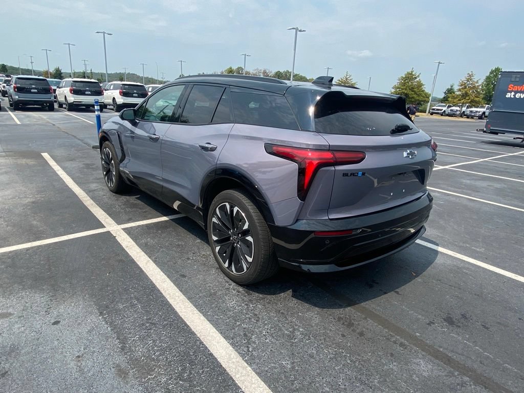 Used 2025 Chevrolet Blazer EV RS AWD/4WD image 5