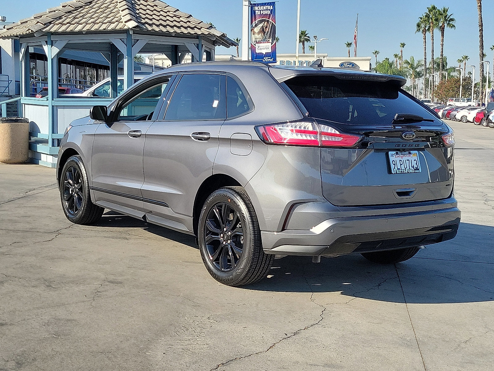 Certified 2024 Ford Edge SE w/ Black Appearance Package video 2