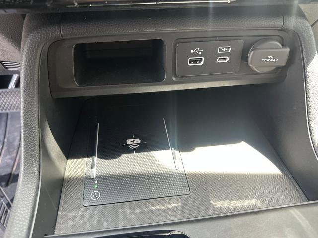 Used 2024 Honda Pilot Elite image 13