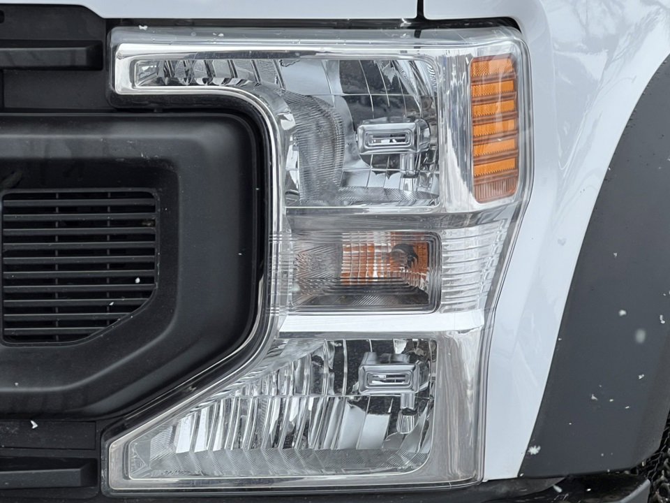 Certified 2020 Ford F550 4x4 Regular Cab Super Duty w/ Power Equipment Group image 30