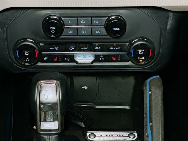 Certified 2023 Ford Bronco Wildtrak image 13