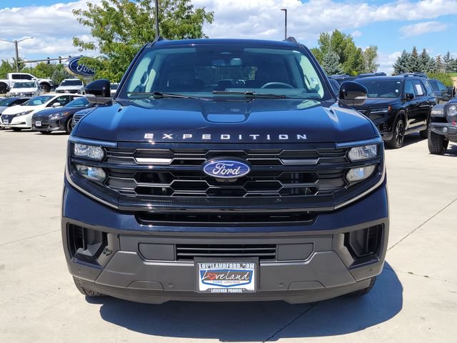 Certified 2025 Ford Expedition Active AWD/4WD image 5