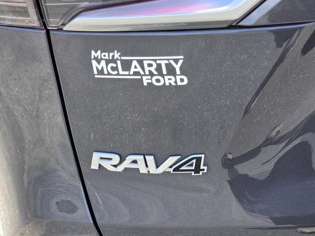 Used 2020 Toyota RAV4 Limited AWD/4WD image 16