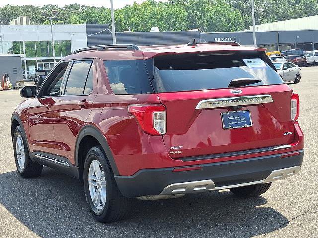 Certified 2022 Ford Explorer XLT w/ Equipment Group 202A image 2