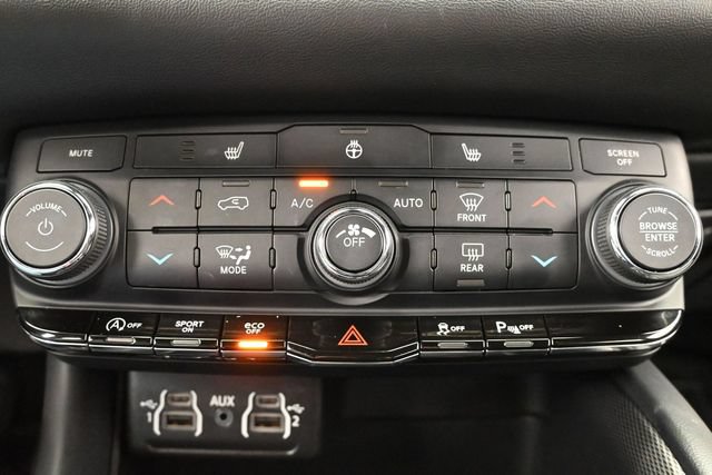 Used 2025 Dodge Durango GT w/ Blacktop Package RWD image 21