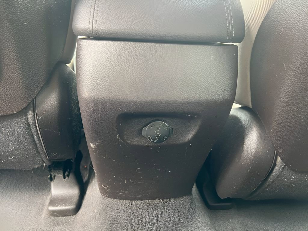 Used 2018 Hyundai Santa Fe Sport w/ 2.4L Value Package 02 AWD/4WD image 39
