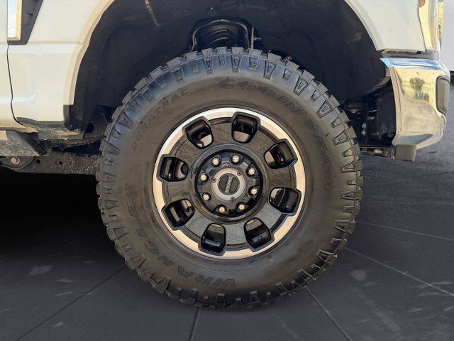 Certified 2025 Ford F250 Lariat w/ Lariat Ultimate Package AWD/4WD image 14