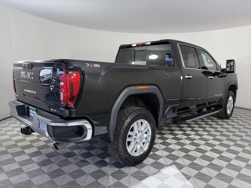 Used 2022 GMC Sierra 3500 SLT w/ SLT Premium Package image 5