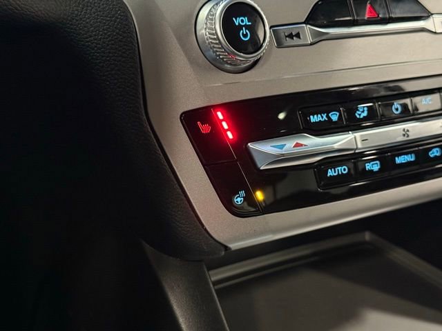 Certified 2023 Ford Explorer XLT w/ Equipment Group 202A image 28