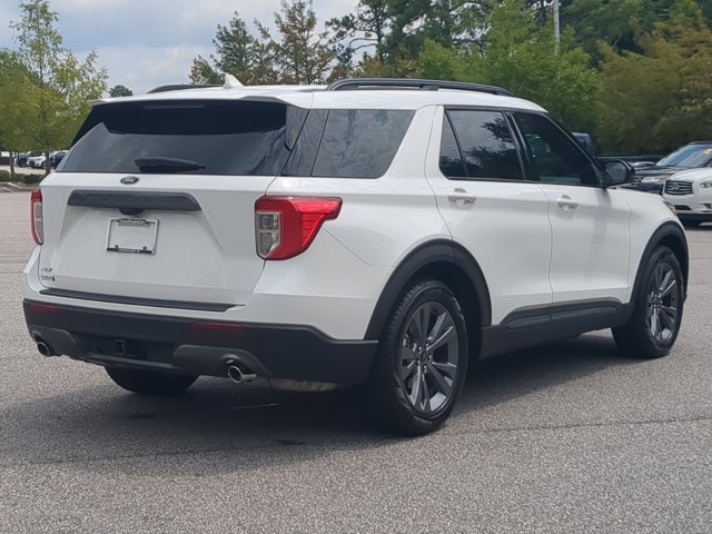 Certified 2023 Ford Explorer XLT w/ Equipment Group 202A RWD image 4