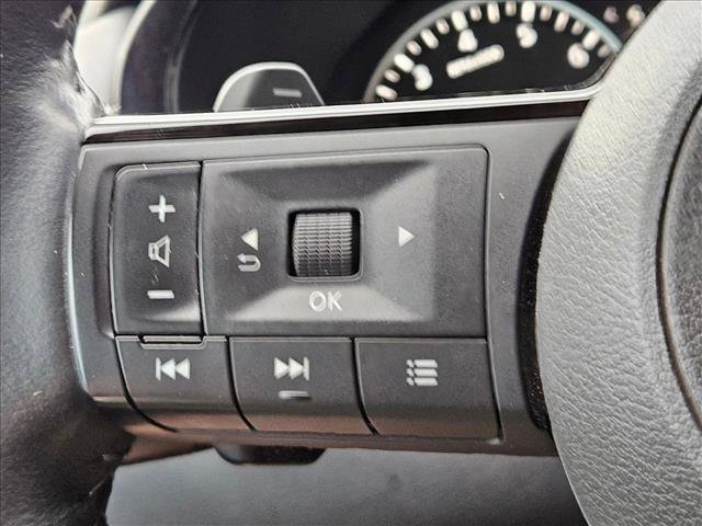 Used 2022 Nissan Pathfinder SL FWD image 25