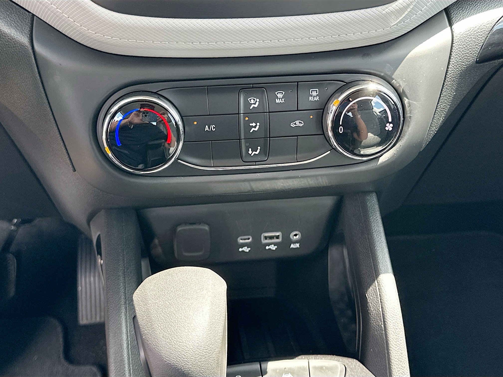 Used 2022 Chevrolet TrailBlazer LS FWD image 15