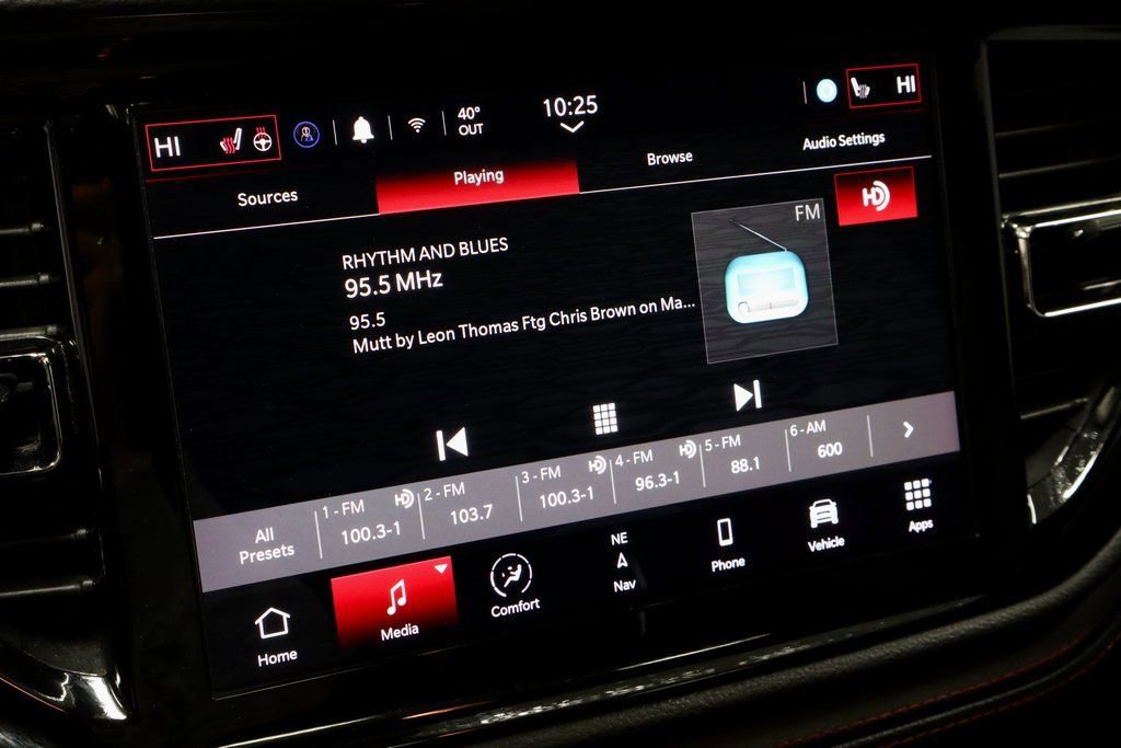 Used 2022 Dodge Durango R/T w/ Blacktop Package image 11