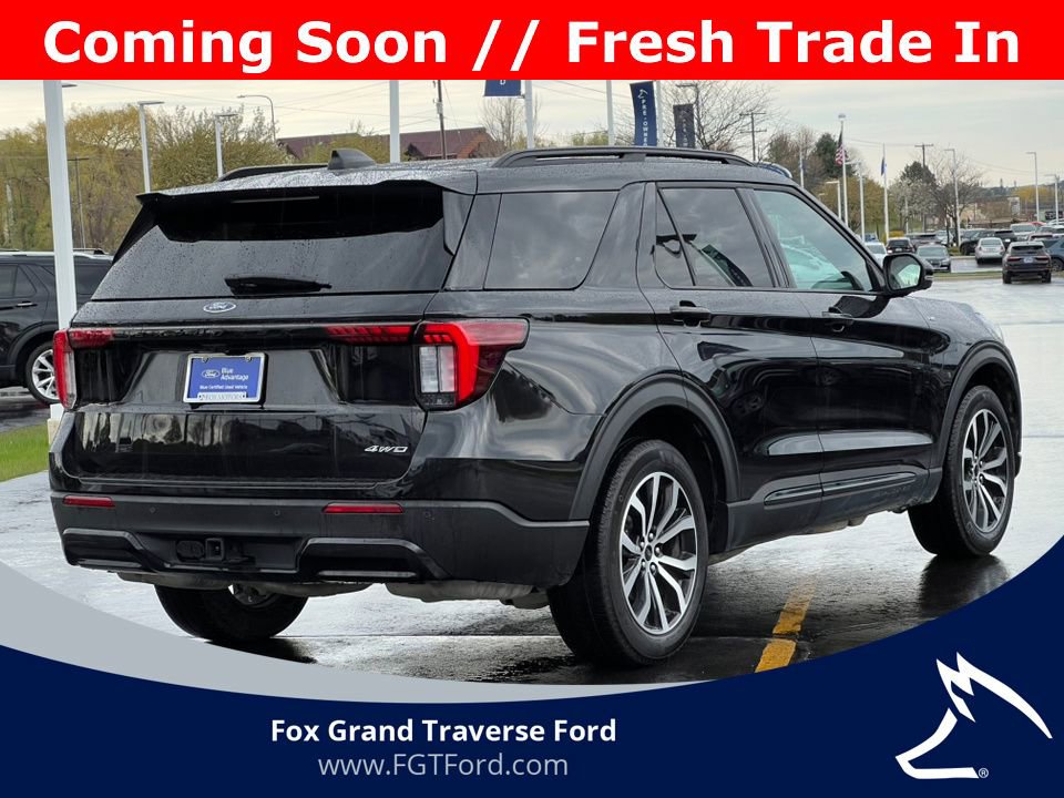 Certified 2025 Ford Explorer ST-Line AWD/4WD image 11