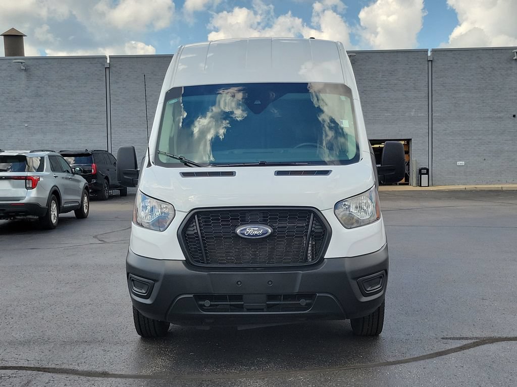Certified 2025 Ford Transit 250 148 High Roof Extended RWD image 2